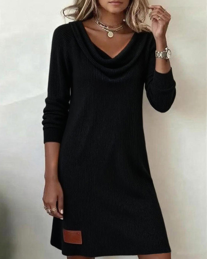 Alison | High Collar Straight Dress with Long Sleeves