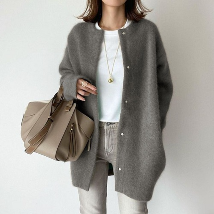 Chloé™ - Elegant Knitted Cardigan